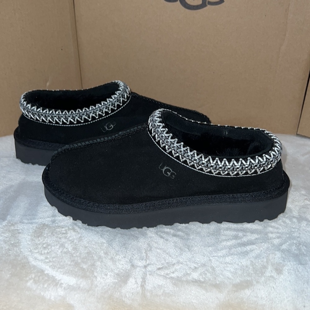 UGG TASMAN